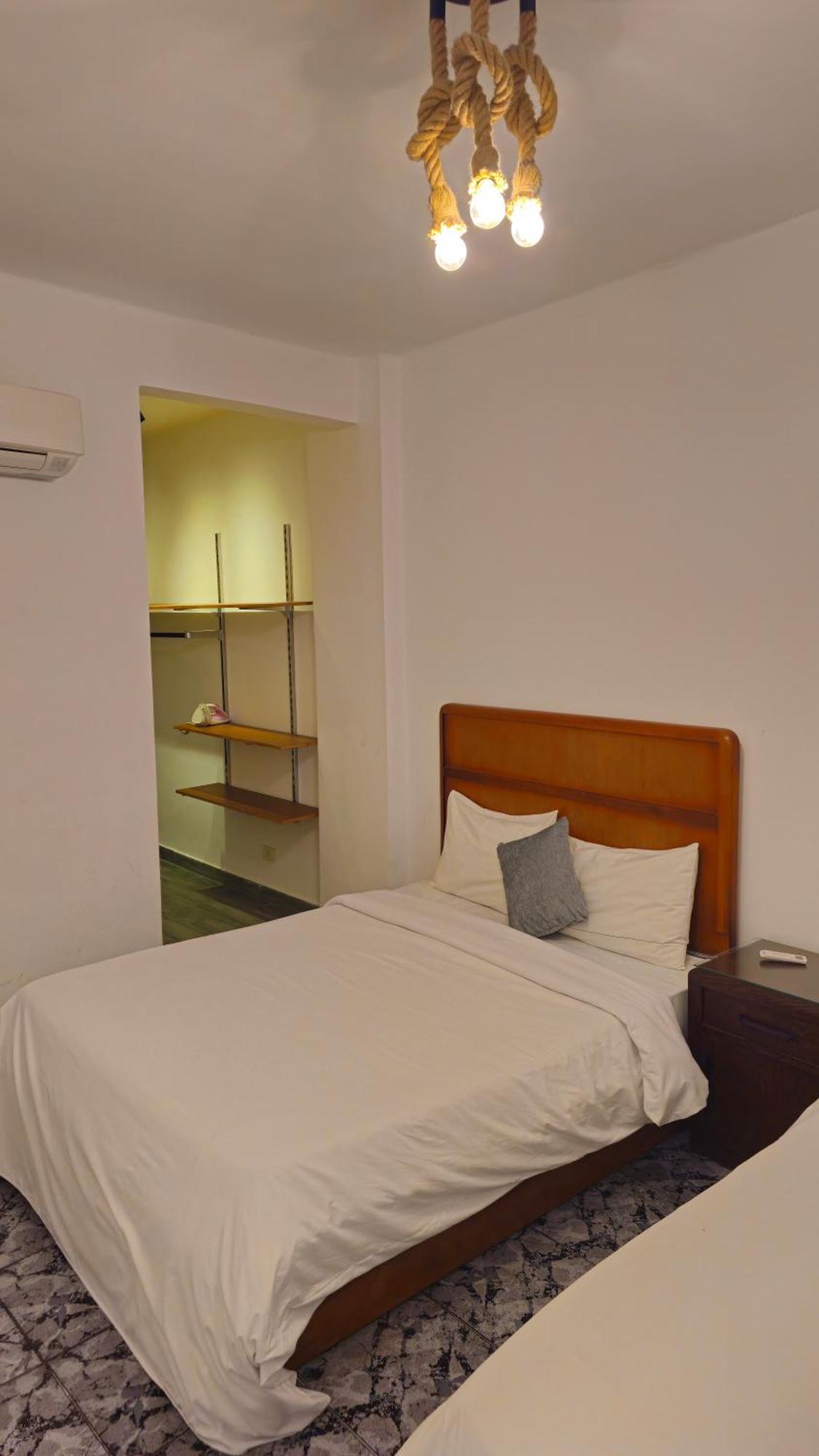 Alex Gate - Families Only Apartment *