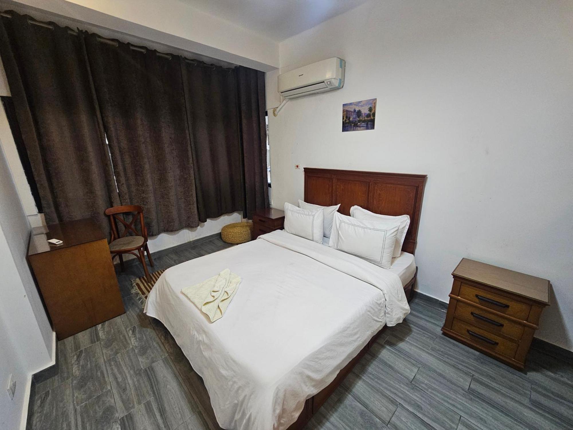 Apartment Alex Gate - Families Only Alexandria